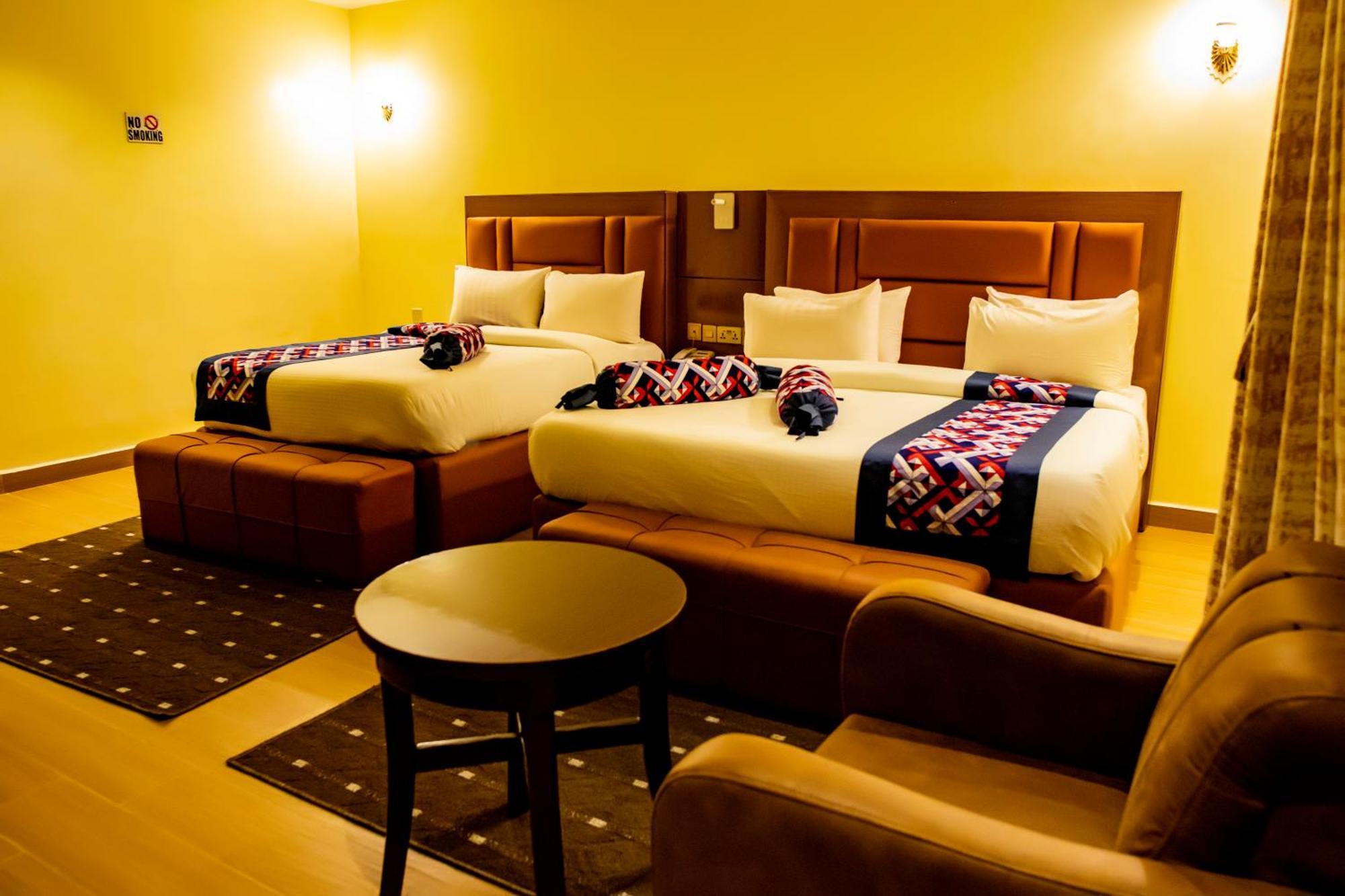 Villa Hilton Hotels Uyo Exterior photo