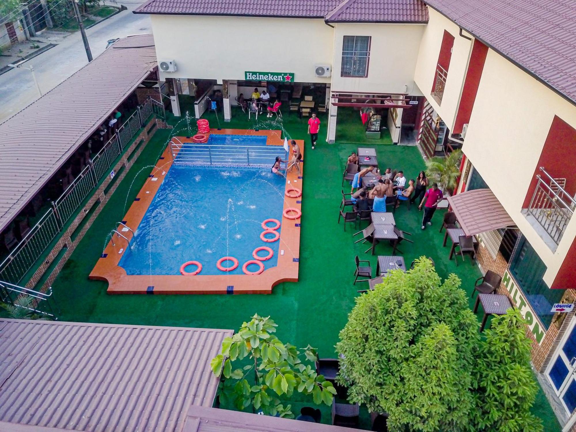 Villa Hilton Hotels Uyo Exterior photo